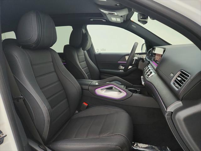new 2025 Mercedes-Benz GLS 580 car, priced at $119,255