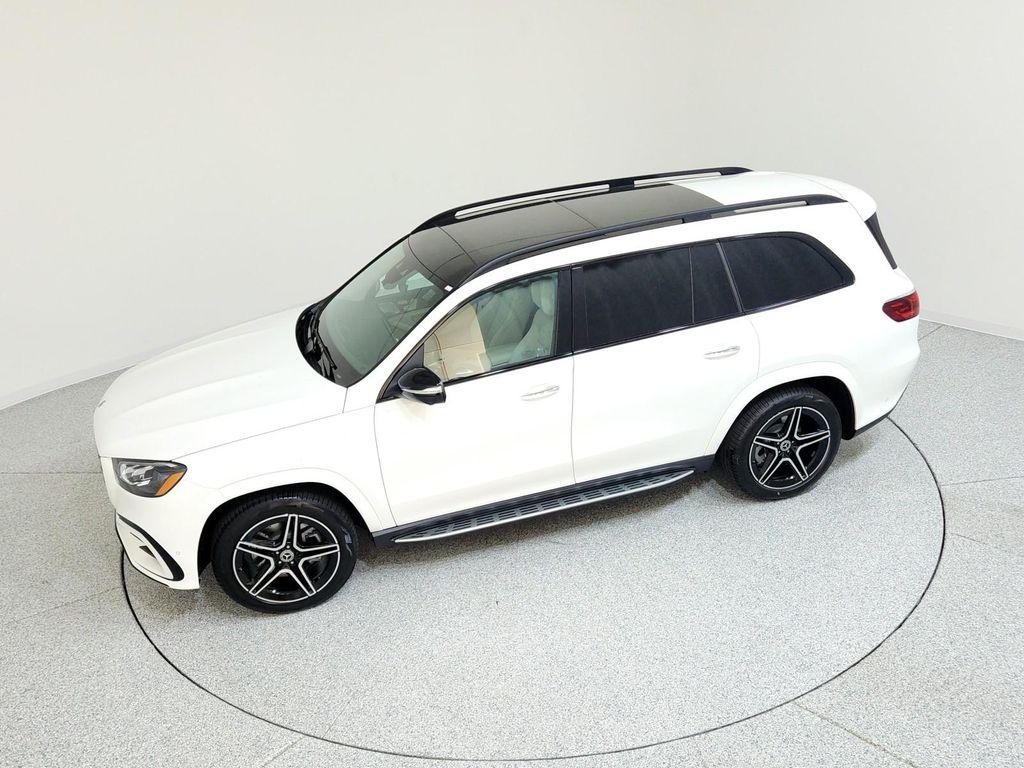new 2026 Mercedes-Benz GLS 450 car, priced at $99,355