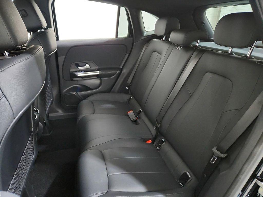 used 2024 Mercedes-Benz GLA 250 car, priced at $35,994