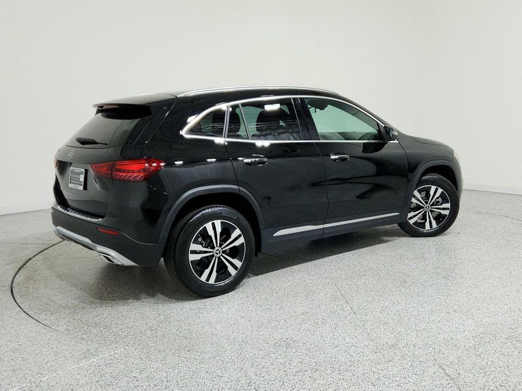 used 2024 Mercedes-Benz GLA 250 car, priced at $35,994