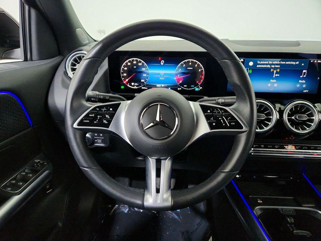 used 2024 Mercedes-Benz GLA 250 car, priced at $35,994