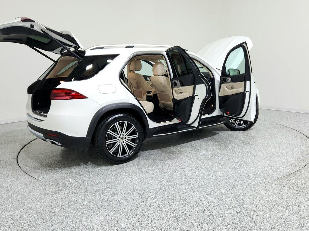 used 2025 Mercedes-Benz GLE 350 car, priced at $66,115