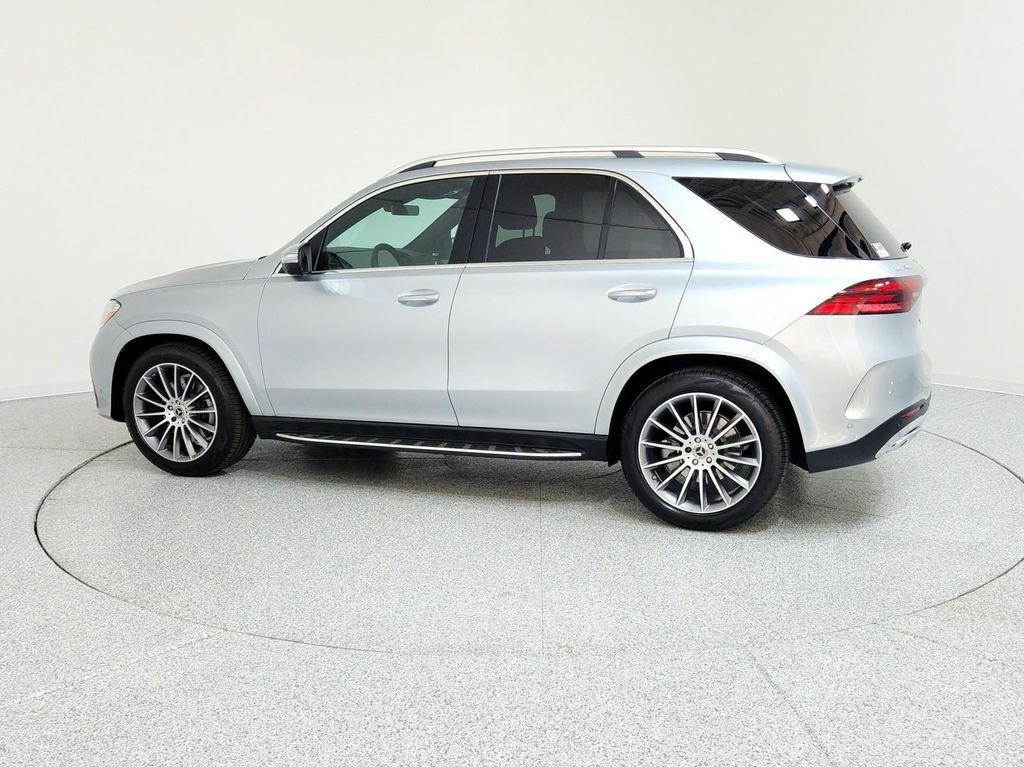 new 2026 Mercedes-Benz GLE 450 car, priced at $80,915