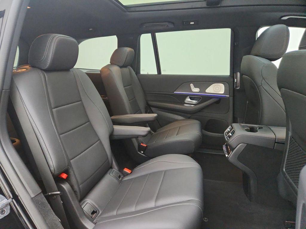 new 2025 Mercedes-Benz GLS 450 car, priced at $99,595