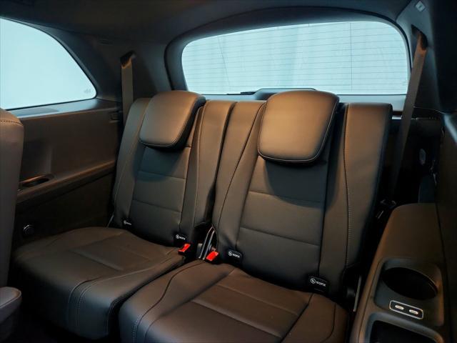 new 2025 Mercedes-Benz GLS 450 car, priced at $99,595