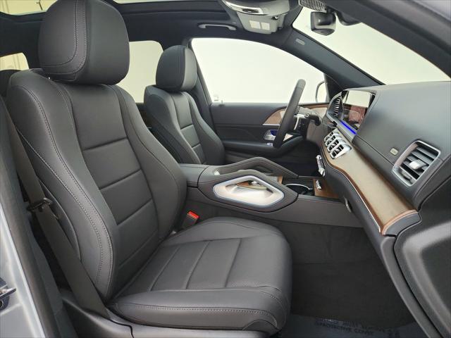 new 2025 Mercedes-Benz GLS 450 car, priced at $95,365