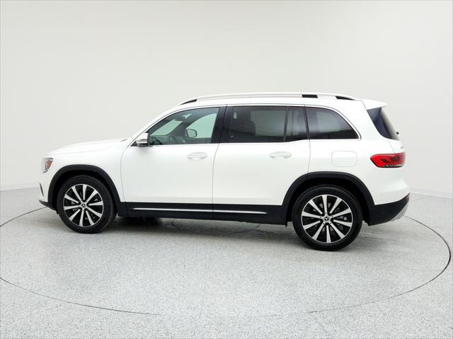used 2021 Mercedes-Benz GLB 250 car, priced at $32,493