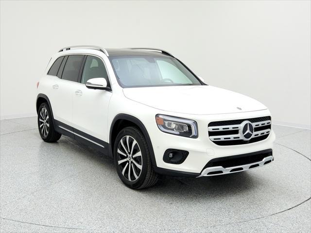 used 2021 Mercedes-Benz GLB 250 car, priced at $32,493