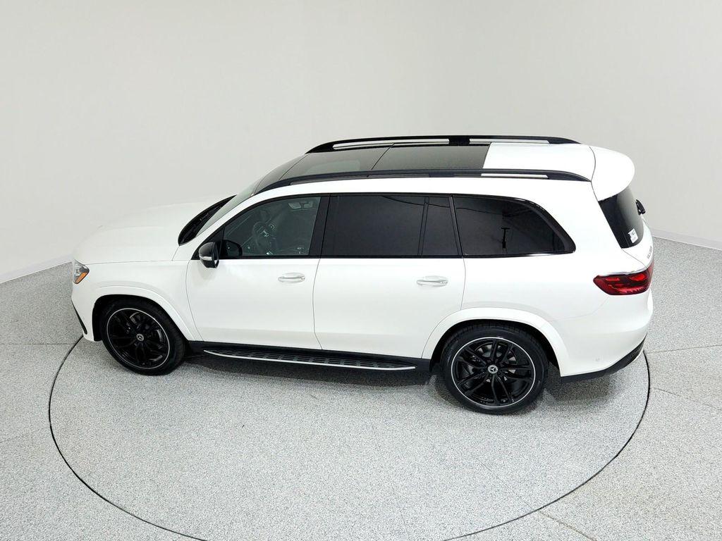 new 2026 Mercedes-Benz GLS 580 car, priced at $122,995
