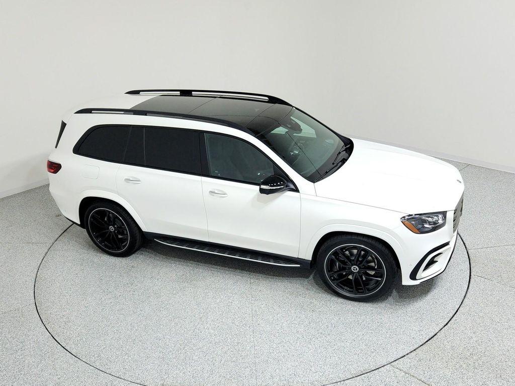 new 2026 Mercedes-Benz GLS 580 car, priced at $122,995