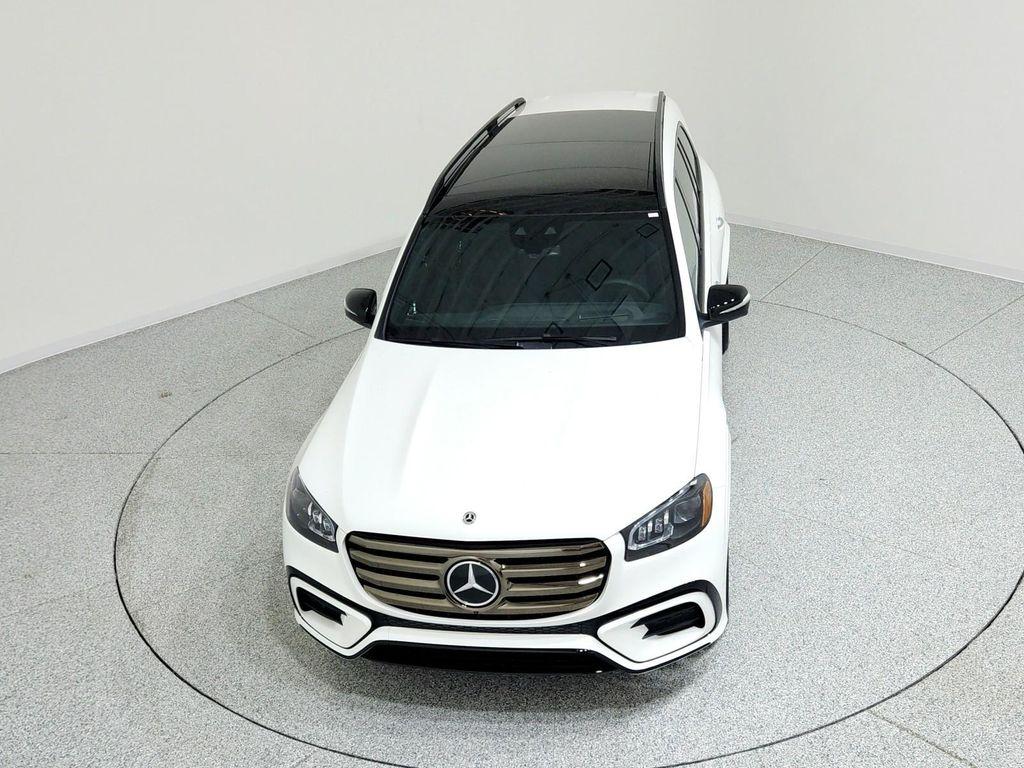new 2026 Mercedes-Benz GLS 580 car, priced at $122,995
