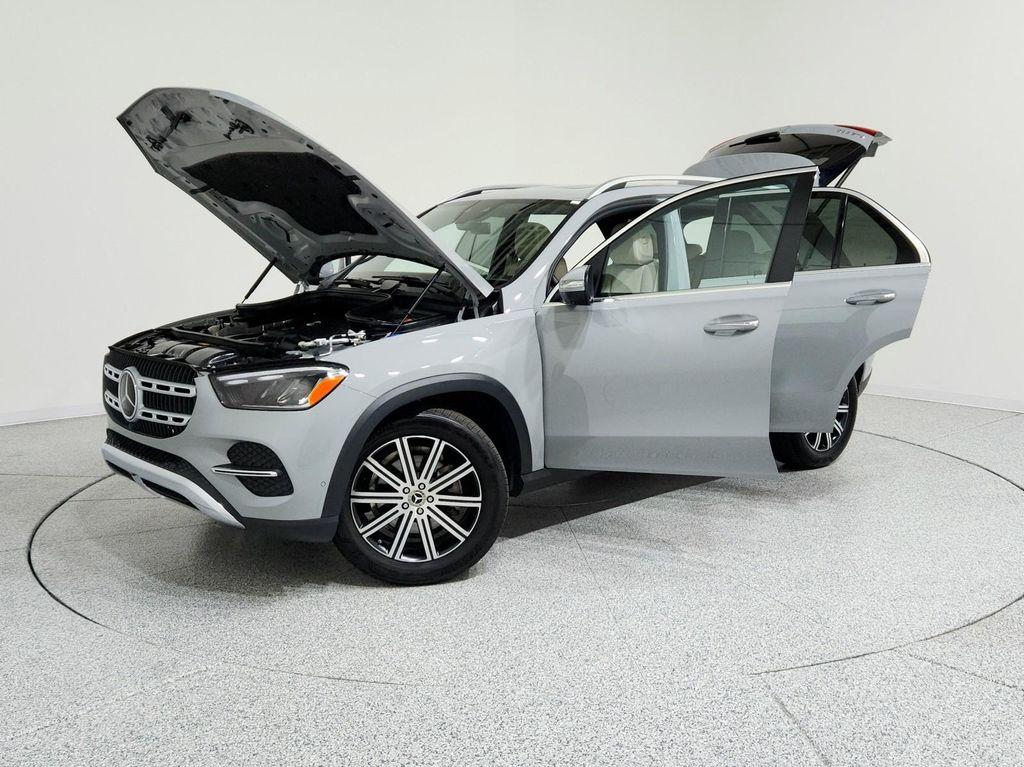 used 2024 Mercedes-Benz GLE 350 car, priced at $55,991