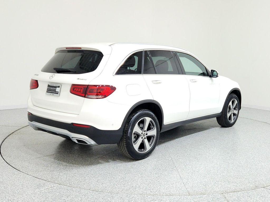 used 2022 Mercedes-Benz GLC 300 car, priced at $37,774