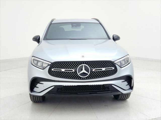 new 2025 Mercedes-Benz GLC 300 car, priced at $57,245