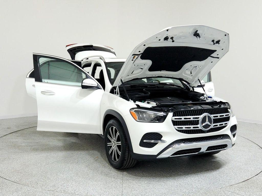 used 2025 Mercedes-Benz GLE 450e car, priced at $74,994