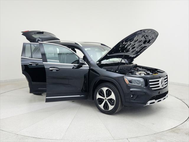 used 2024 Mercedes-Benz GLB 250 car, priced at $46,400