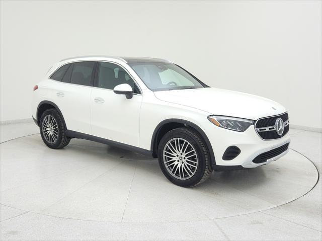 new 2025 Mercedes-Benz GLC 300 car, priced at $53,820