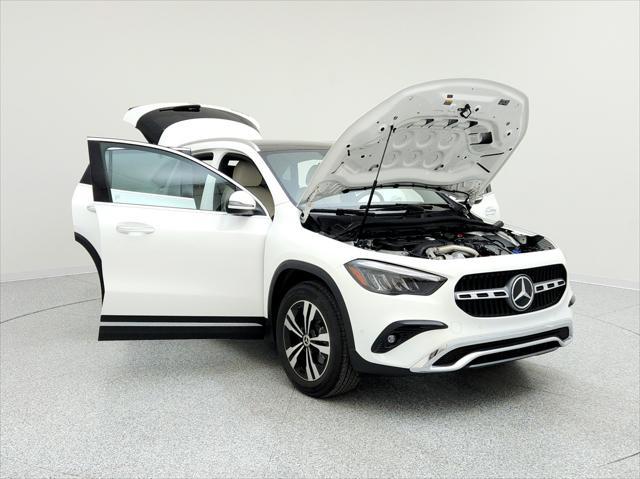 used 2025 Mercedes-Benz GLA 250 car, priced at $42,994