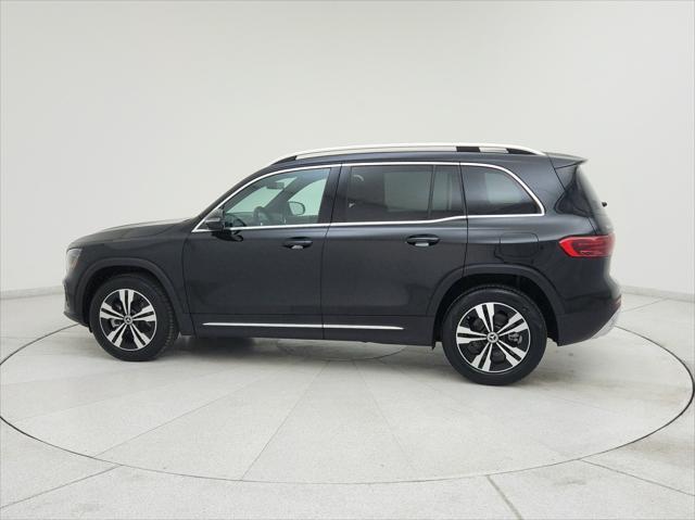 new 2025 Mercedes-Benz GLB 250 car, priced at $44,550