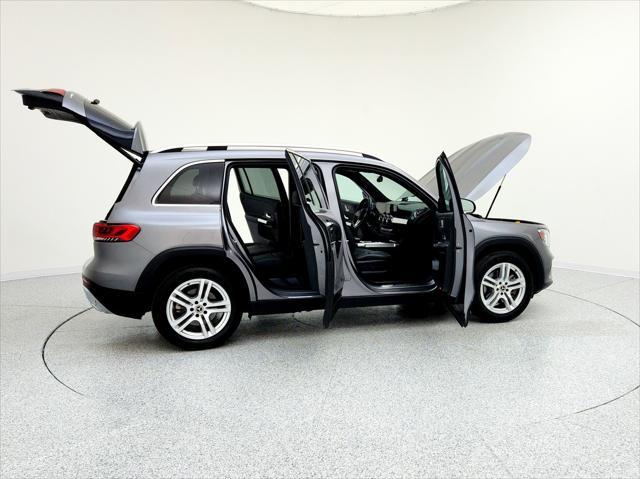 used 2021 Mercedes-Benz GLB 250 car, priced at $25,994