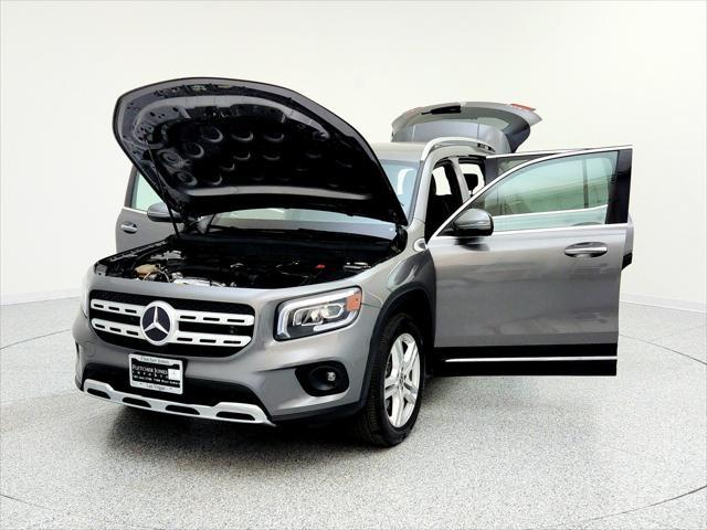 used 2021 Mercedes-Benz GLB 250 car, priced at $25,994
