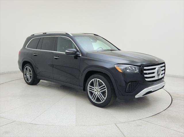new 2025 Mercedes-Benz GLS 450 car, priced at $95,405