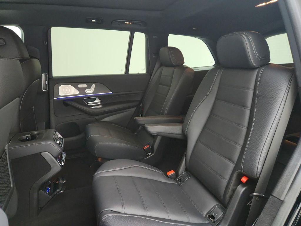 new 2025 Mercedes-Benz GLS 450 car, priced at $95,405