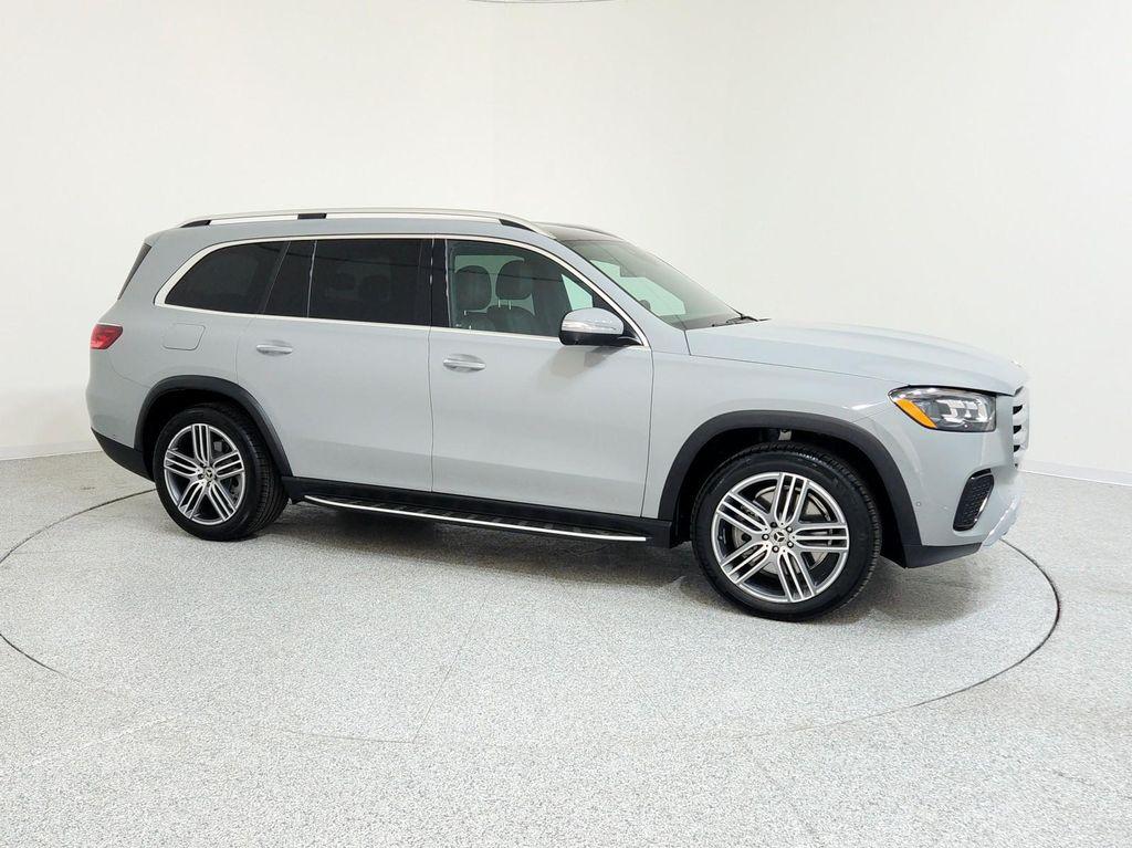 used 2025 Mercedes-Benz GLS 450 car, priced at $89,994