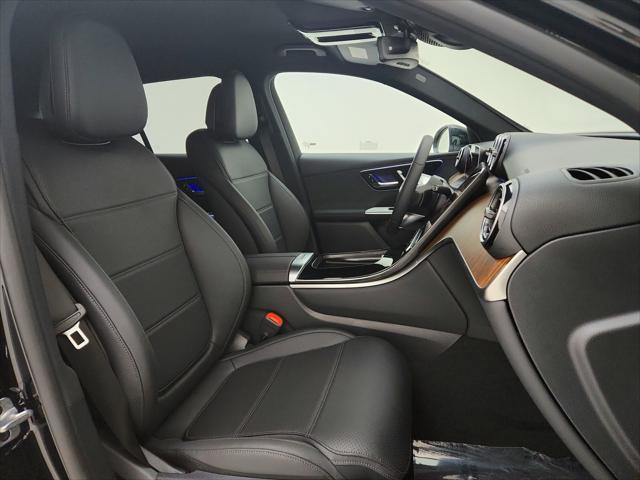 new 2025 Mercedes-Benz GLC 300 car, priced at $53,415