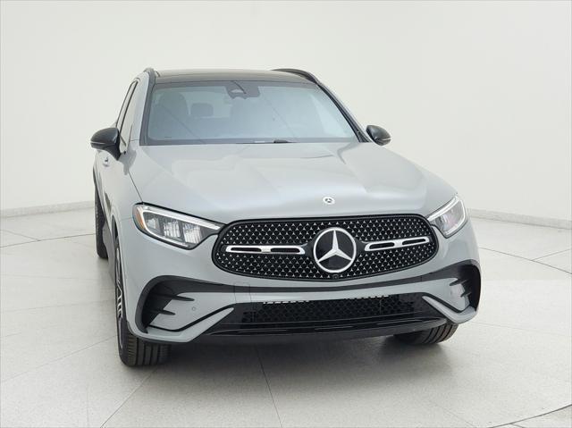 new 2025 Mercedes-Benz GLC 300 car, priced at $63,075