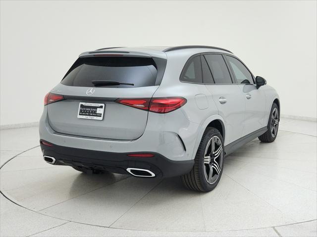 new 2025 Mercedes-Benz GLC 300 car, priced at $63,075