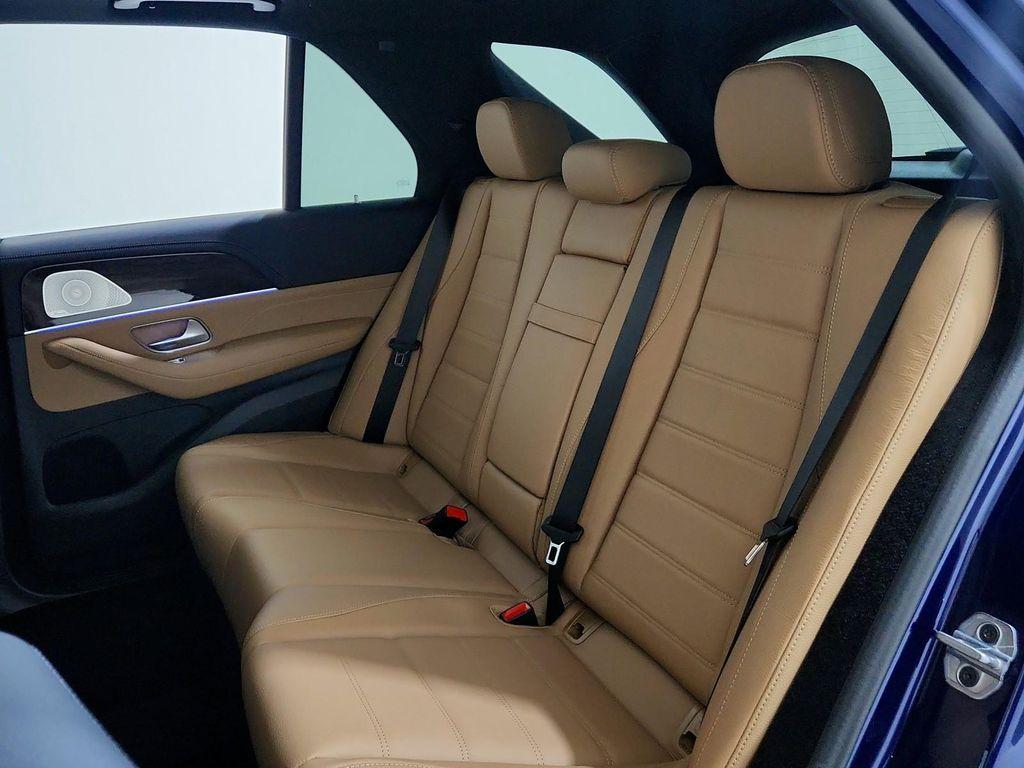 new 2026 Mercedes-Benz GLE 450 car, priced at $90,085