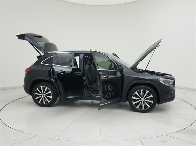 used 2023 Mercedes-Benz GLA 250 car, priced at $34,994