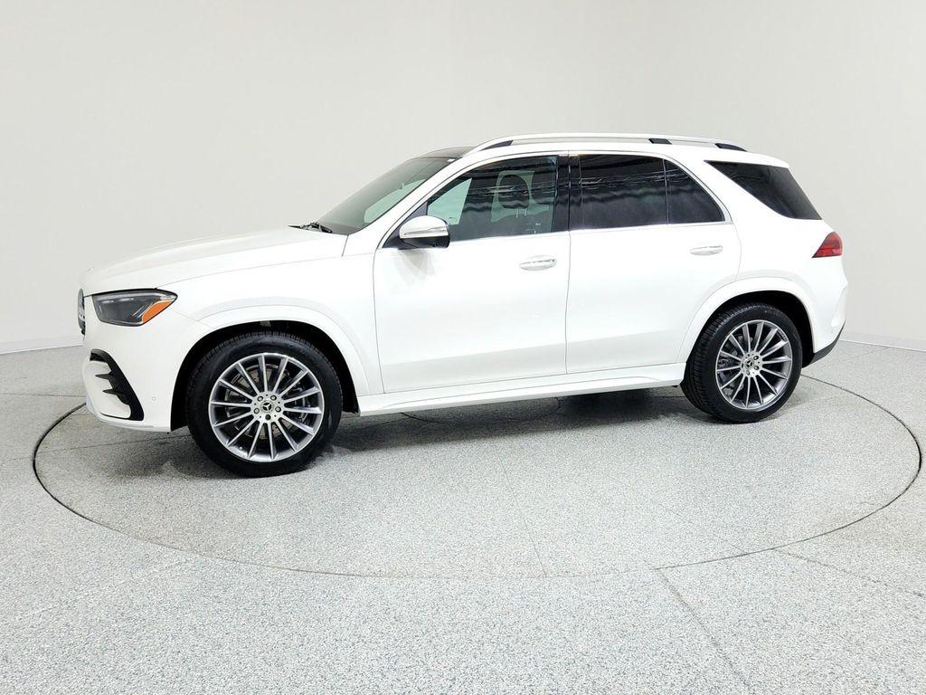 new 2026 Mercedes-Benz GLE 450 car, priced at $81,865