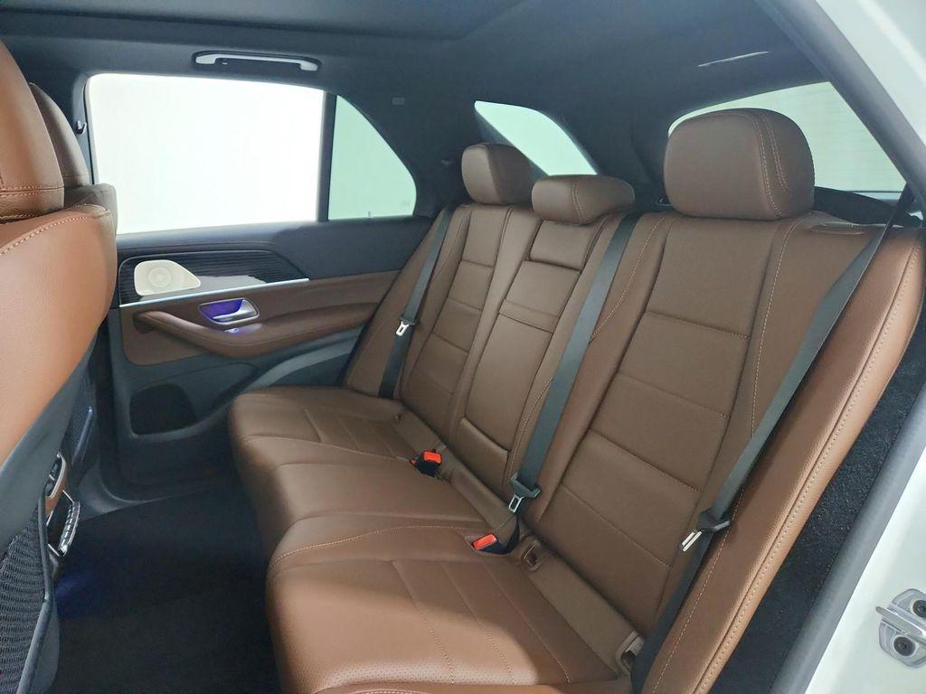 new 2026 Mercedes-Benz GLE 450 car, priced at $81,865