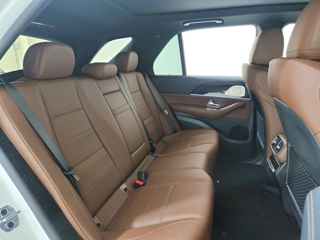 new 2026 Mercedes-Benz GLE 450 car, priced at $81,865