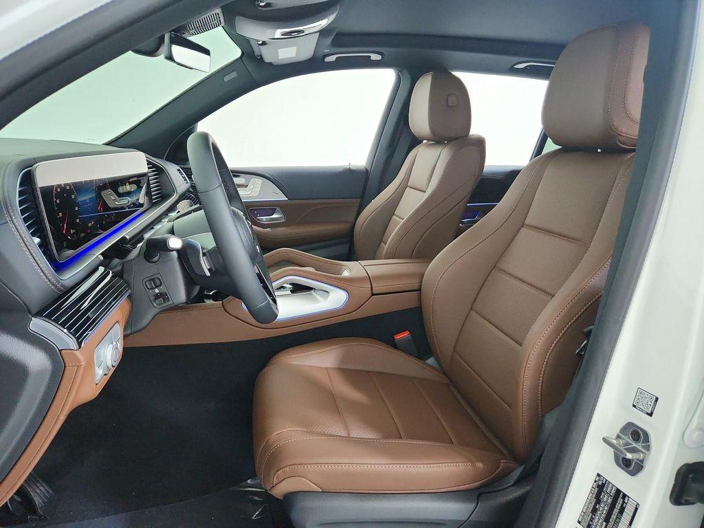 new 2026 Mercedes-Benz GLE 450 car, priced at $81,865