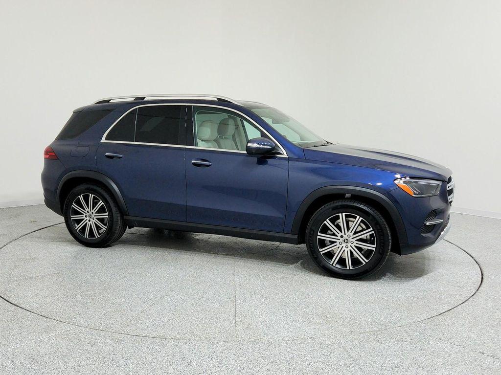 new 2025 Mercedes-Benz GLE 350 car, priced at $68,275