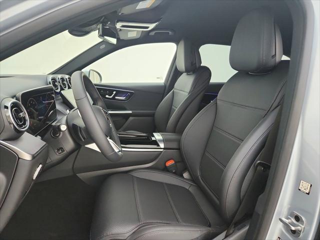 new 2025 Mercedes-Benz GLC 300 car, priced at $52,395