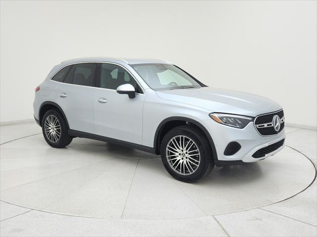 new 2025 Mercedes-Benz GLC 300 car, priced at $52,395