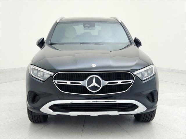 new 2024 Mercedes-Benz GLC 300 car, priced at $53,415