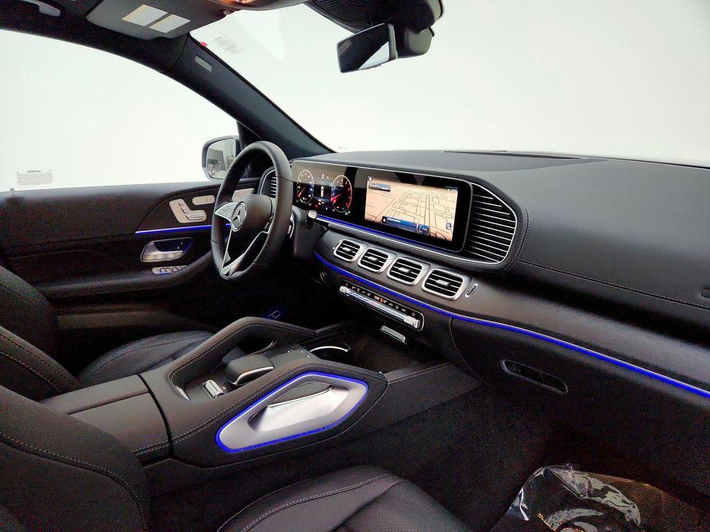 new 2025 Mercedes-Benz GLS 450 car, priced at $93,255