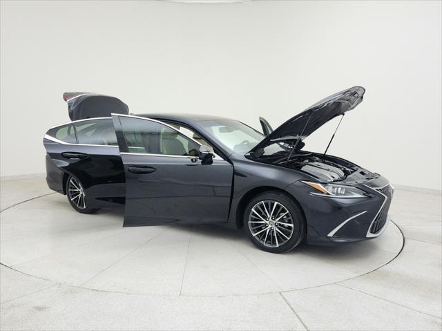 used 2022 Lexus ES 350 car, priced at $33,393