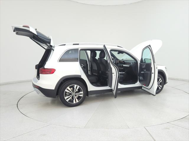 used 2025 Mercedes-Benz GLB 250 car, priced at $41,993