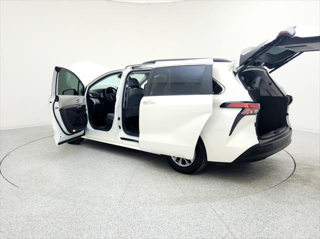 used 2021 Toyota Sienna car, priced at $39,994