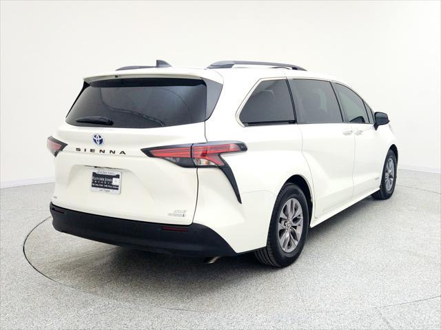 used 2021 Toyota Sienna car, priced at $39,994