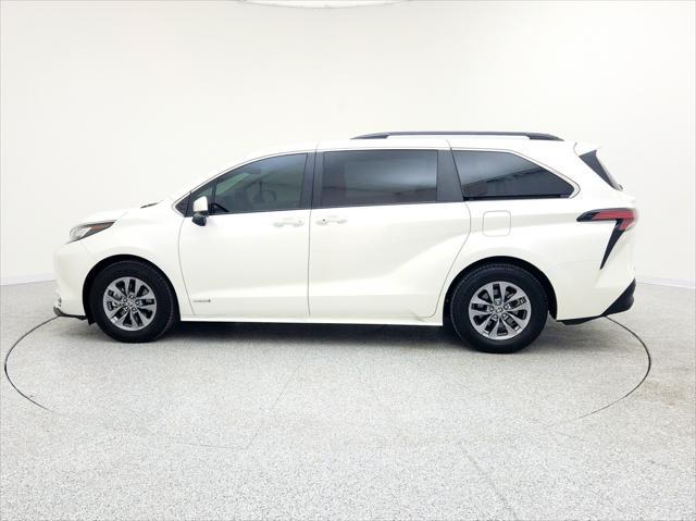 used 2021 Toyota Sienna car, priced at $39,994