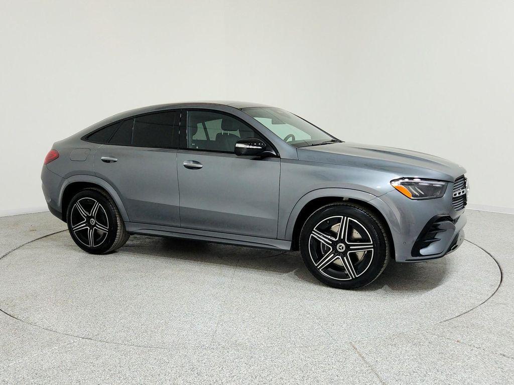 new 2026 Mercedes-Benz GLE 450 car, priced at $82,715