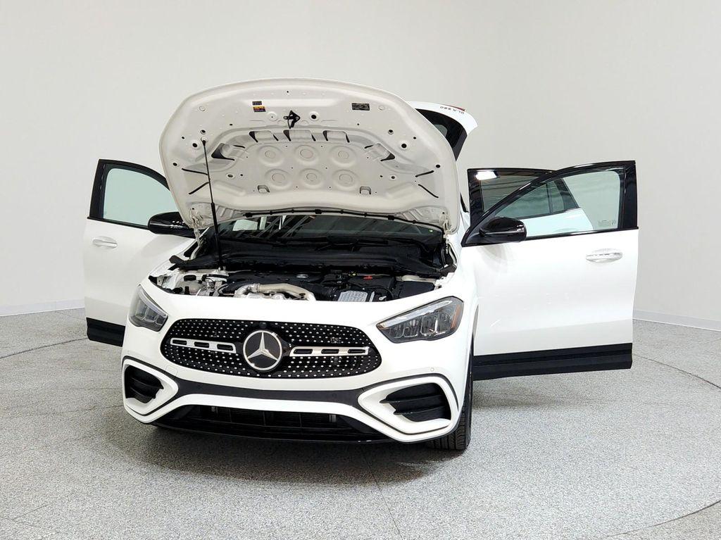 used 2024 Mercedes-Benz GLA 250 car, priced at $35,993