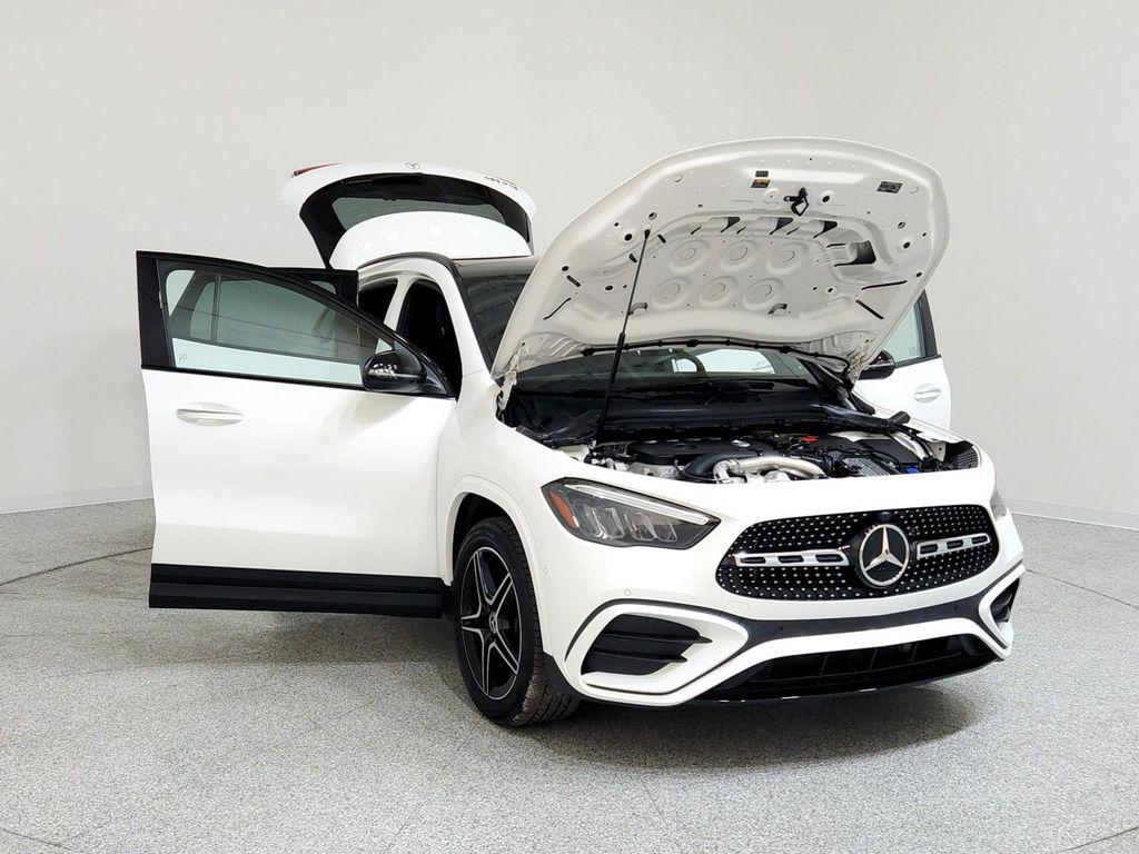 used 2024 Mercedes-Benz GLA 250 car, priced at $35,993
